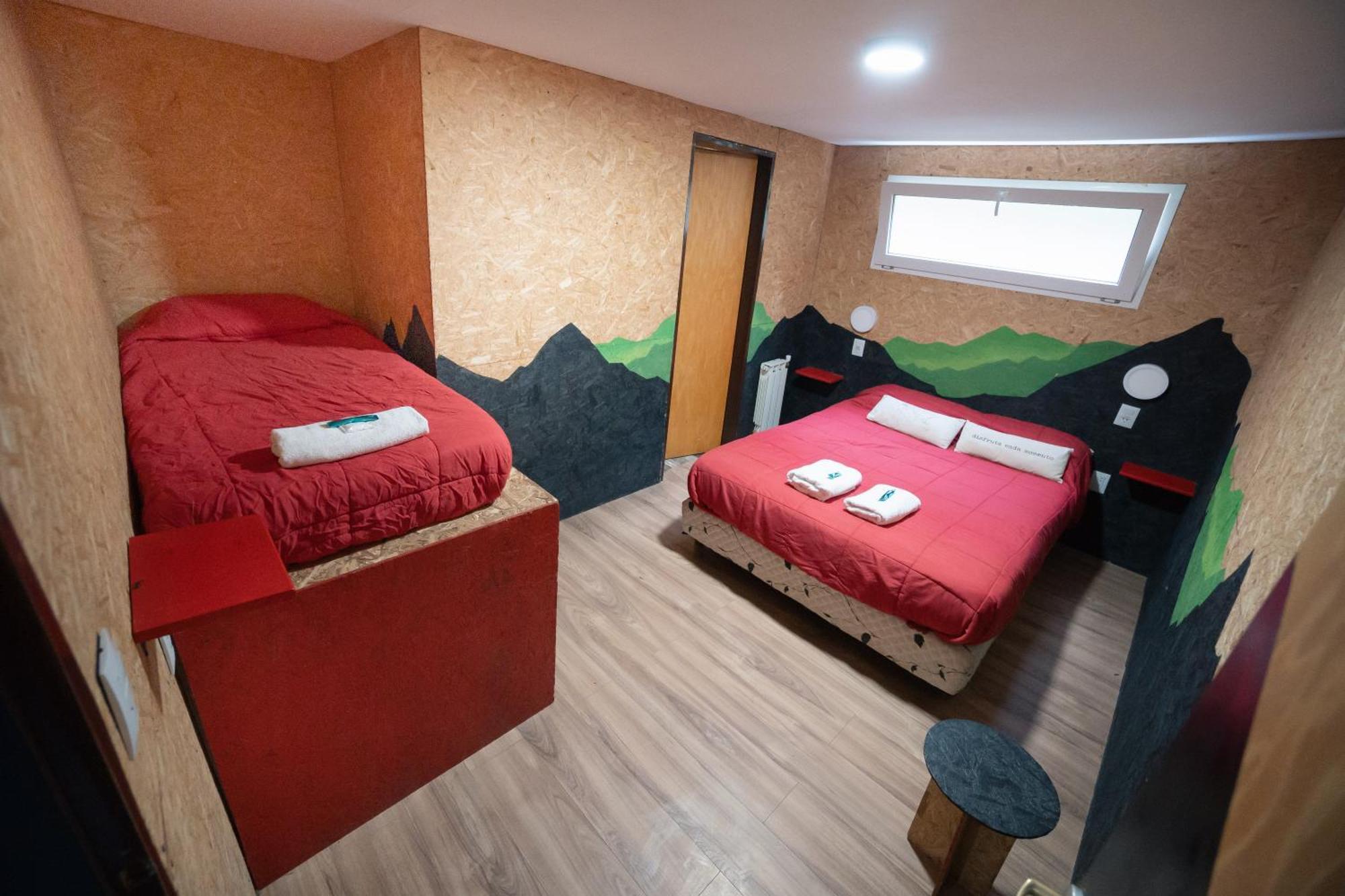 Moving Hostel Travel Bar San Carlos de Bariloche Kültér fotó
